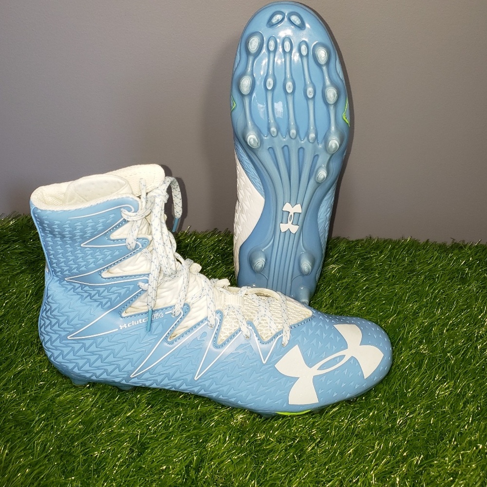 Under Armour clutch fit football cleats